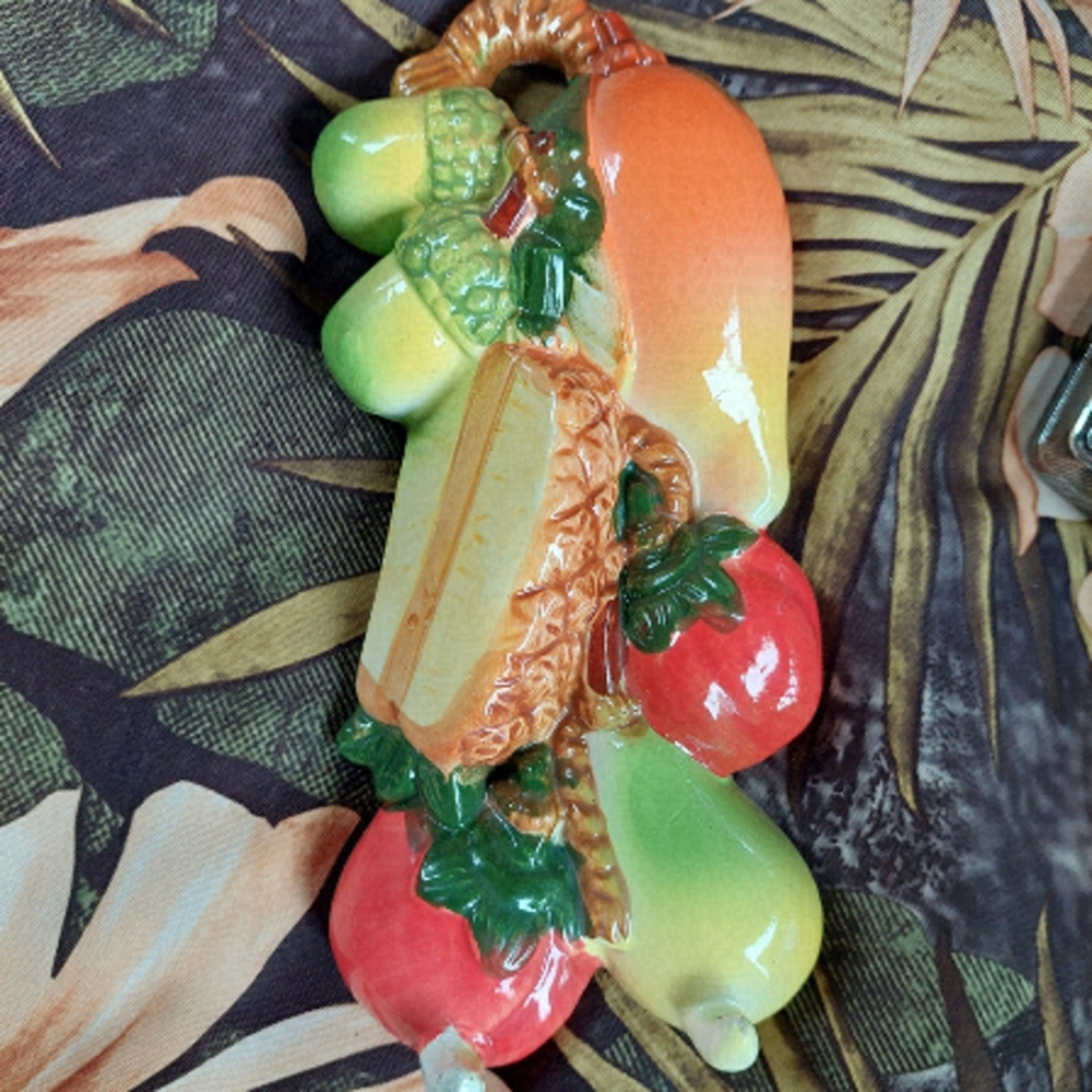 Vintage Decorative Glazed Ceramic Fruit Towel/ Utensil Wall Hook
